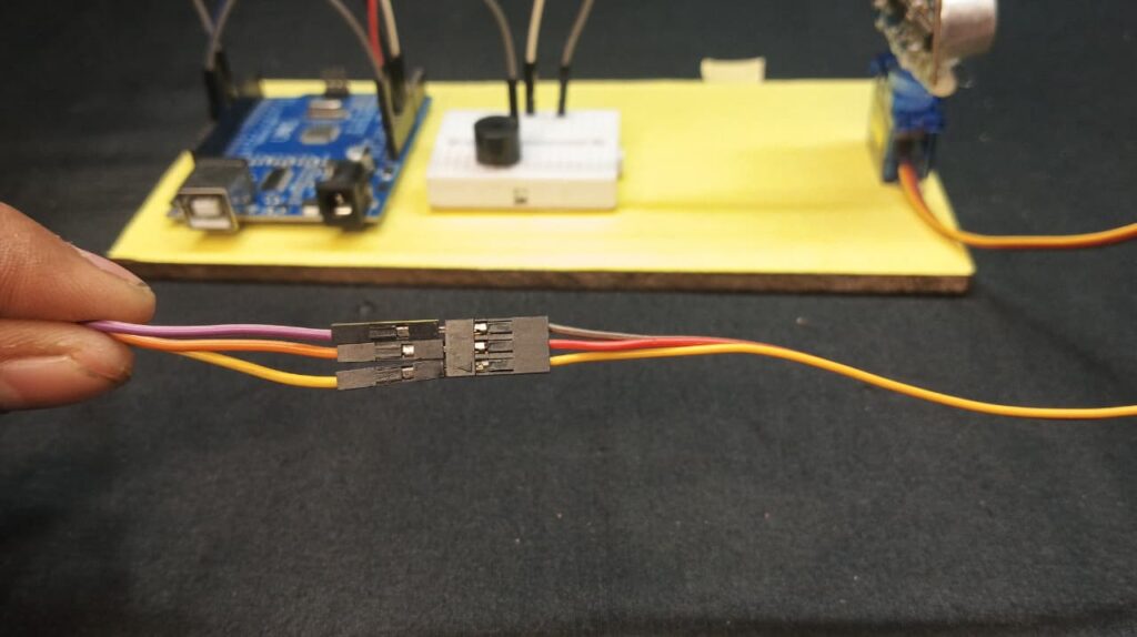 Servo motor and arduino connection
